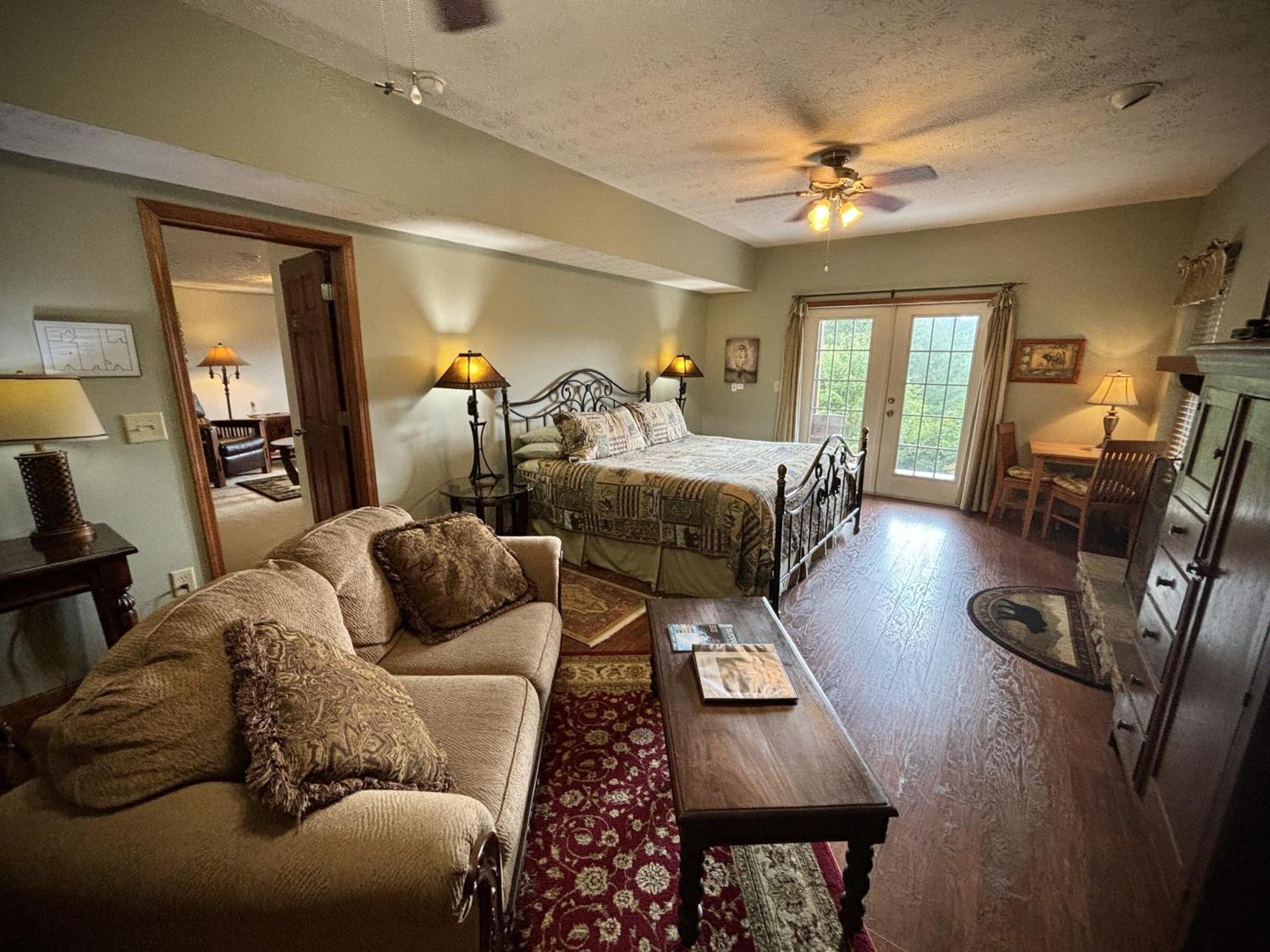 Long Mountain Lodge Bed & Breakfast Dahlonega Exterior foto